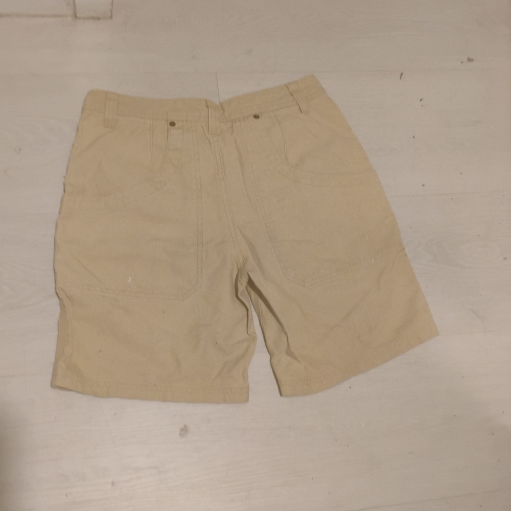Patagonia Tan Cargo Shorts Versatile and Durable